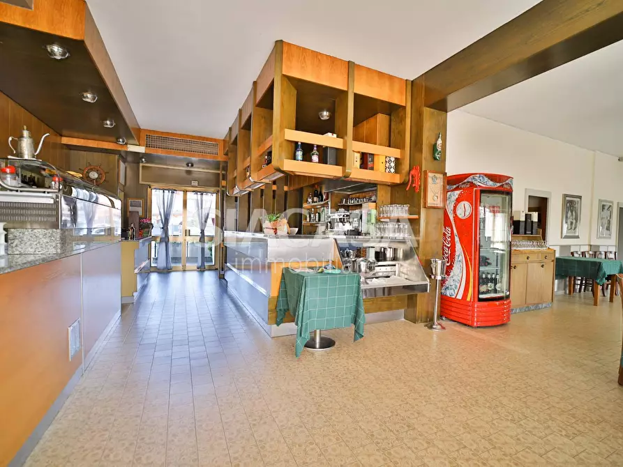 Immagine 24 di Palazzo in vendita  in Via Vittorio Veneto a Brembate