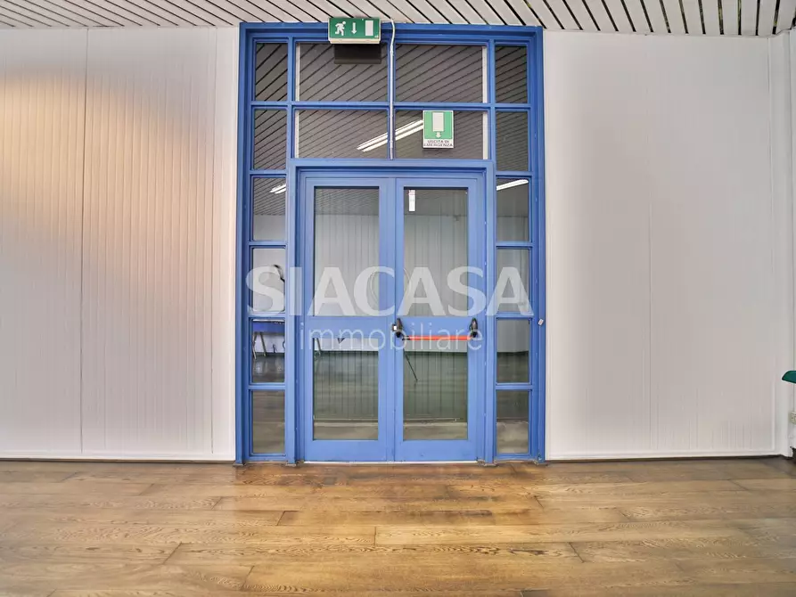 Immagine 13 di Capannone industriale in affitto  a Cinisello Balsamo