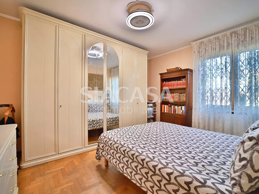 Immagine 13 di Appartamento in vendita  in via Amendola a Pioltello