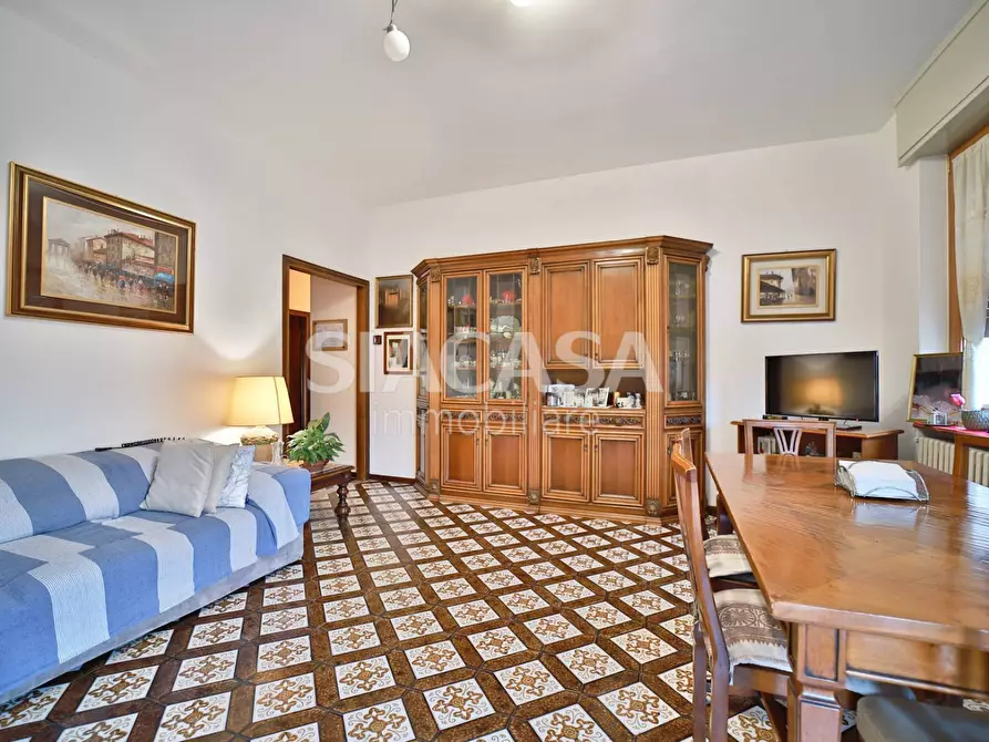 Immagine 4 di Appartamento in vendita  in via Silvio Pellico a Cornate D'adda