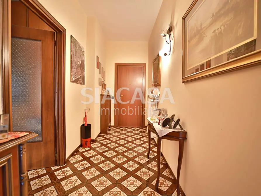 Immagine 8 di Appartamento in vendita  in via Silvio Pellico a Cornate D'adda