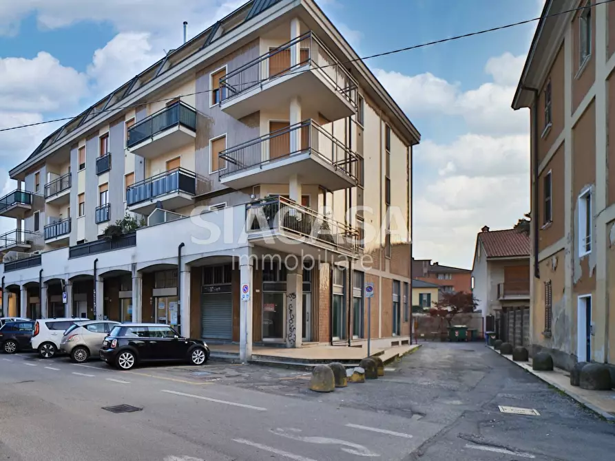 Immagine 16 di Appartamento in vendita  in via Silvio Pellico a Cornate D'adda