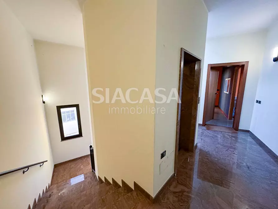 Immagine 10 di Ufficio in affitto  a Cernusco Sul Naviglio