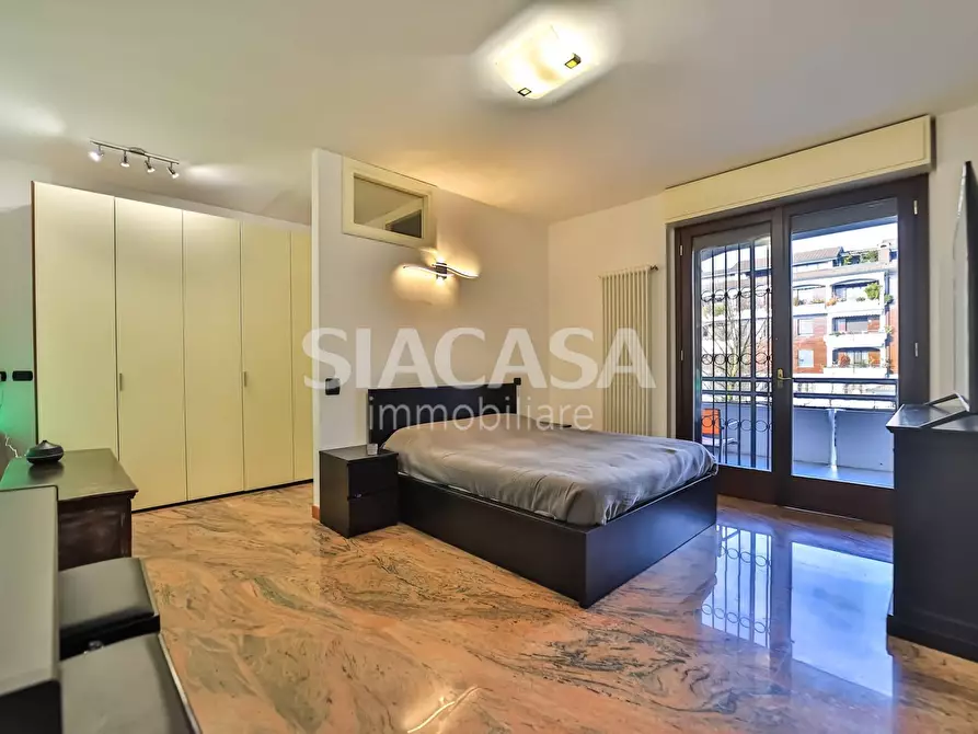 Immagine 9 di Appartamento in vendita  in VIA SALVO D'ACQUISTO a Agrate Brianza