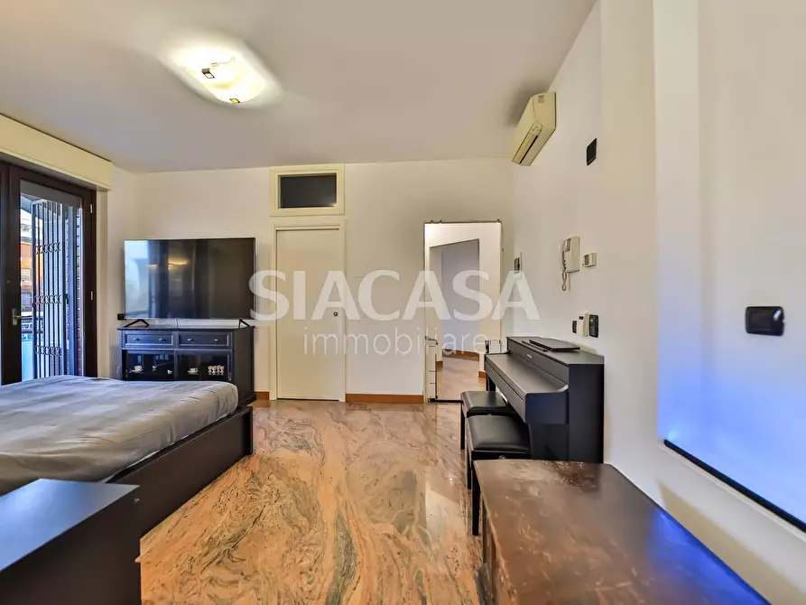 Immagine 11 di Appartamento in vendita  in VIA SALVO D'ACQUISTO a Agrate Brianza