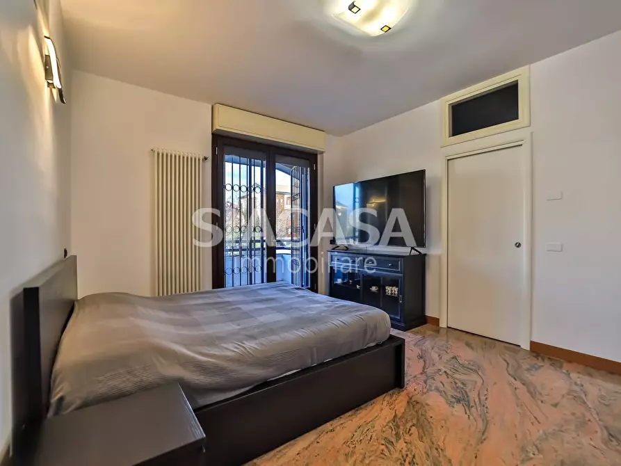 Immagine 12 di Appartamento in vendita  in VIA SALVO D'ACQUISTO a Agrate Brianza