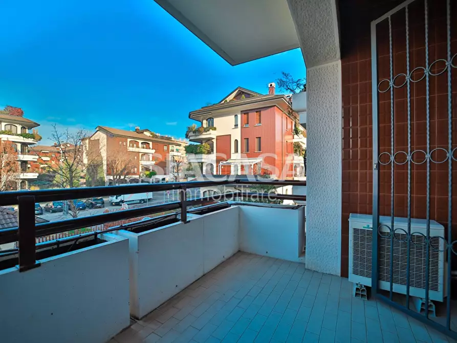 Immagine 14 di Appartamento in vendita  in VIA SALVO D'ACQUISTO a Agrate Brianza