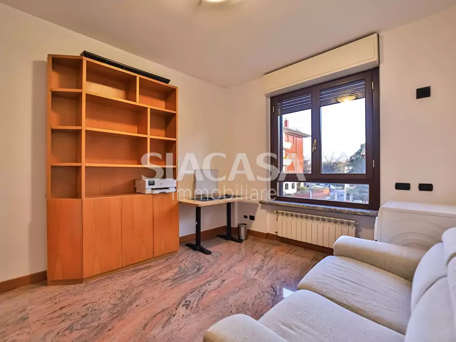 Immagine 23 di Appartamento in vendita  in VIA SALVO D'ACQUISTO a Agrate Brianza