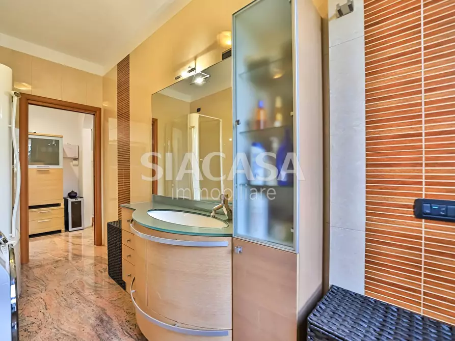 Immagine 26 di Appartamento in vendita  in VIA SALVO D'ACQUISTO a Agrate Brianza