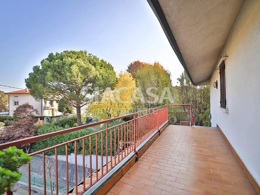 Immagine 12 di Villa in vendita  in Via Vittorio Veneto a Brembate