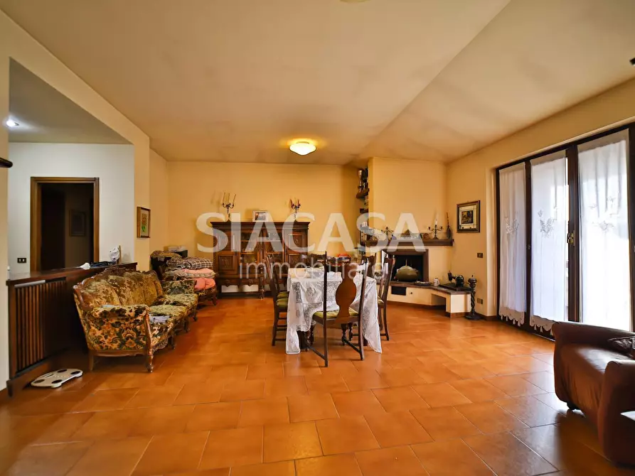 Immagine 17 di Villa in vendita  in Via Vittorio Veneto a Brembate