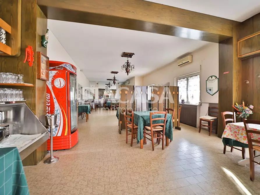 Immagine 26 di Villa in vendita  in Via Vittorio Veneto a Brembate