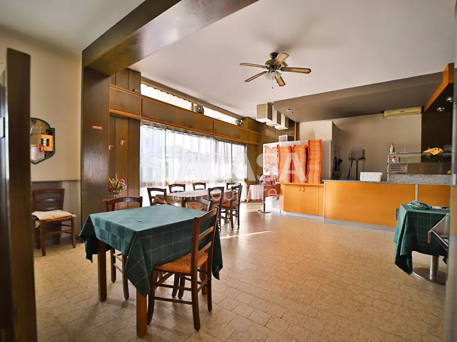 Immagine 28 di Villa in vendita  in Via Vittorio Veneto a Brembate