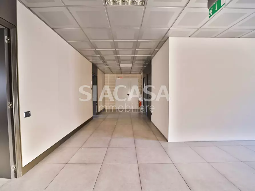 Immagine 3 di Ufficio in affitto  a Telgate