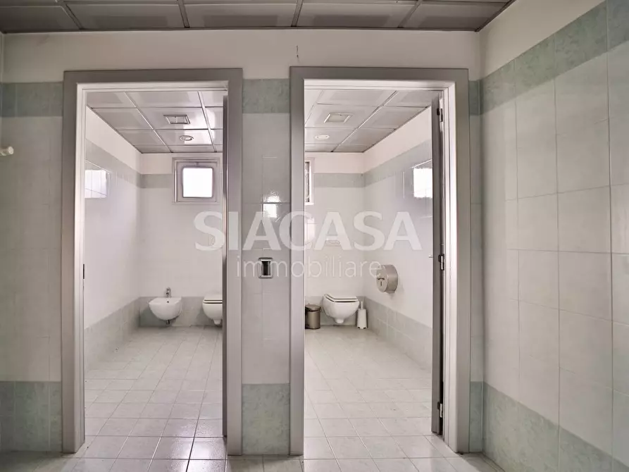 Immagine 6 di Ufficio in affitto  a Telgate