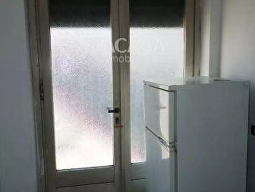 Immagine 9 di Negozio in vendita  a Agrate Brianza