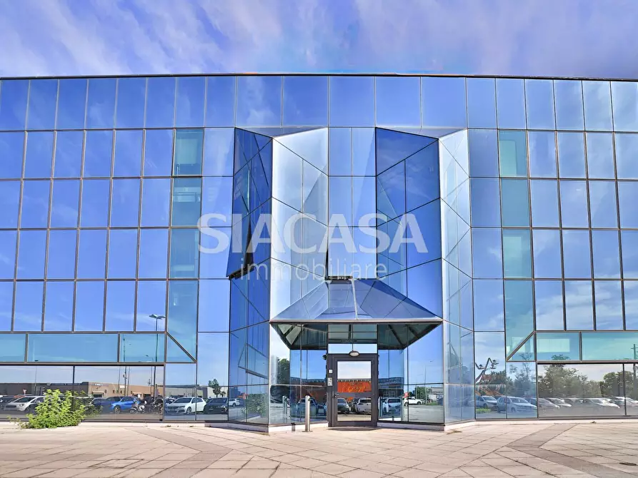 Immagine 4 di Ufficio in affitto  a Mezzago