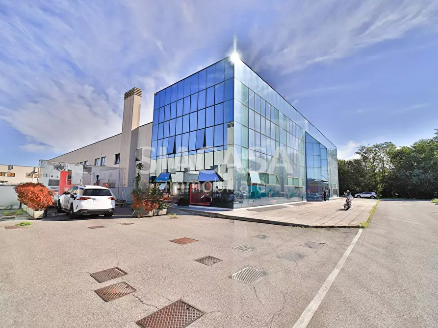 Immagine 7 di Ufficio in affitto  a Mezzago