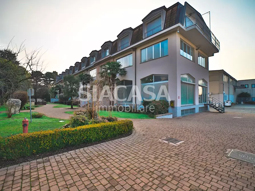 Immagine 1 di Ufficio in affitto  in Segrate a Segrate