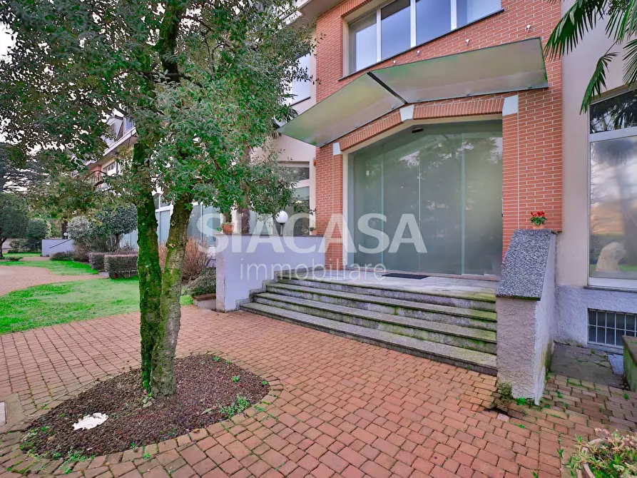 Immagine 4 di Ufficio in affitto  in Segrate a Segrate