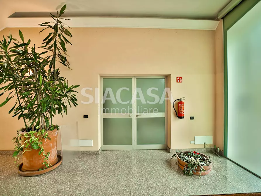 Immagine 9 di Ufficio in affitto  in Segrate a Segrate