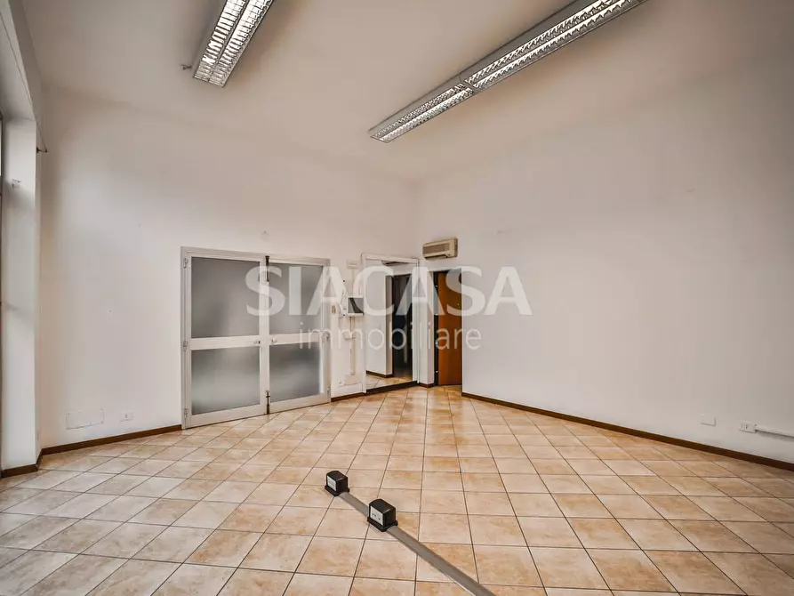 Immagine 11 di Ufficio in affitto  in Segrate a Segrate
