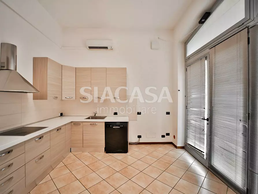 Immagine 24 di Ufficio in affitto  in Segrate a Segrate