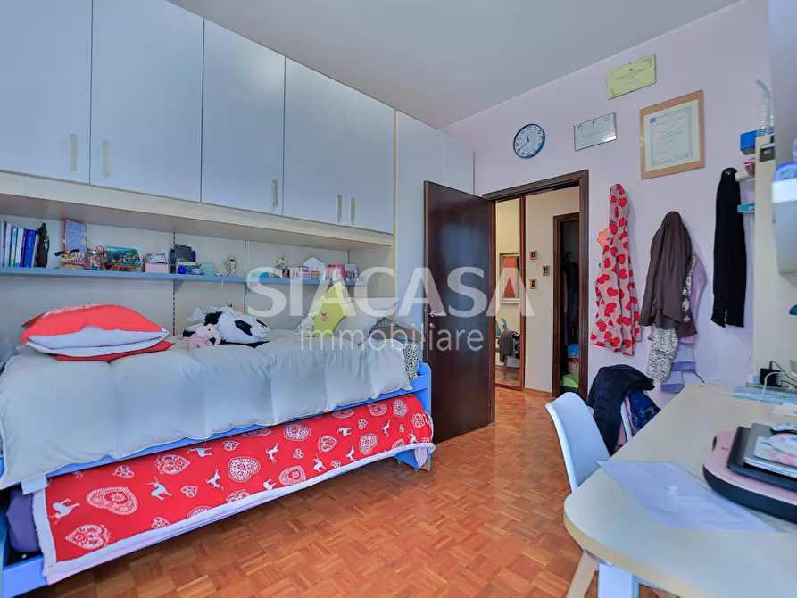 Immagine 23 di Appartamento in vendita  in Via Fratelli Cervi a Vimercate