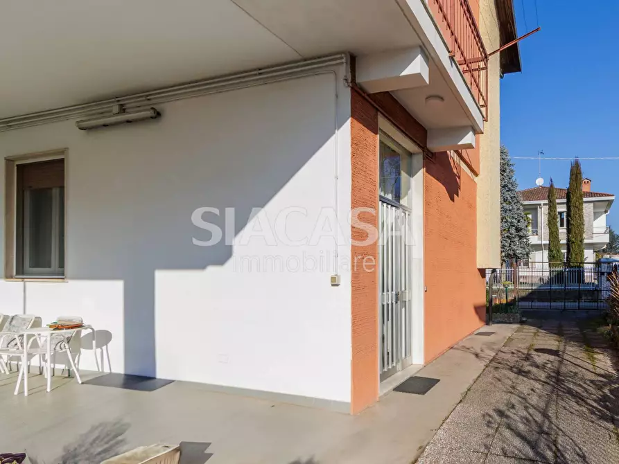 Immagine 5 di Villa in vendita  in Vicolo San Vittore a Mezzago