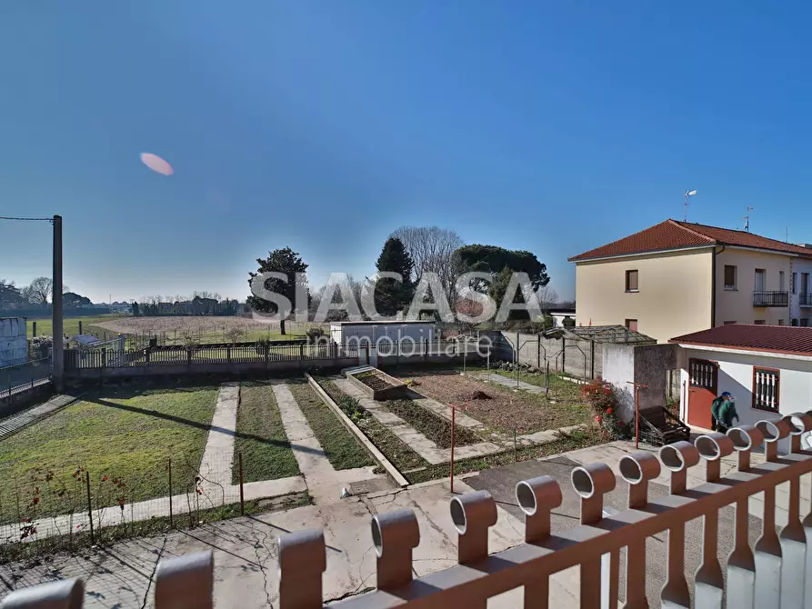 Immagine 12 di Appartamento in vendita  in via San Giuseppe a Cornate D'adda