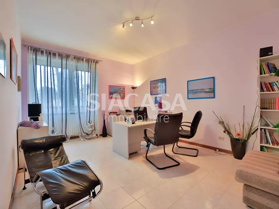 Immagine 1 di Appartamento in vendita  in Via Salvatore Principato a Vimercate