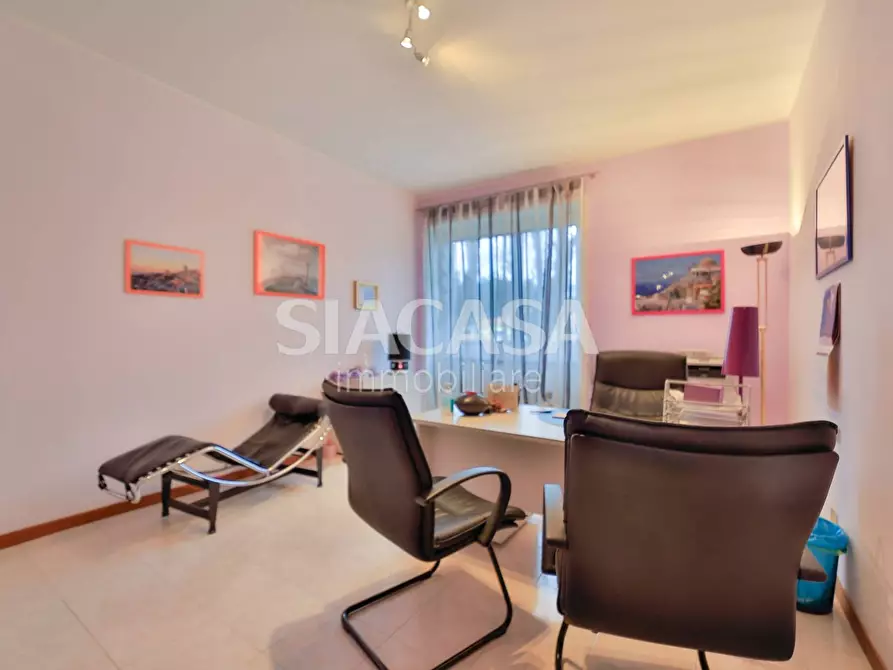 Immagine 4 di Appartamento in vendita  in Via Salvatore Principato a Vimercate