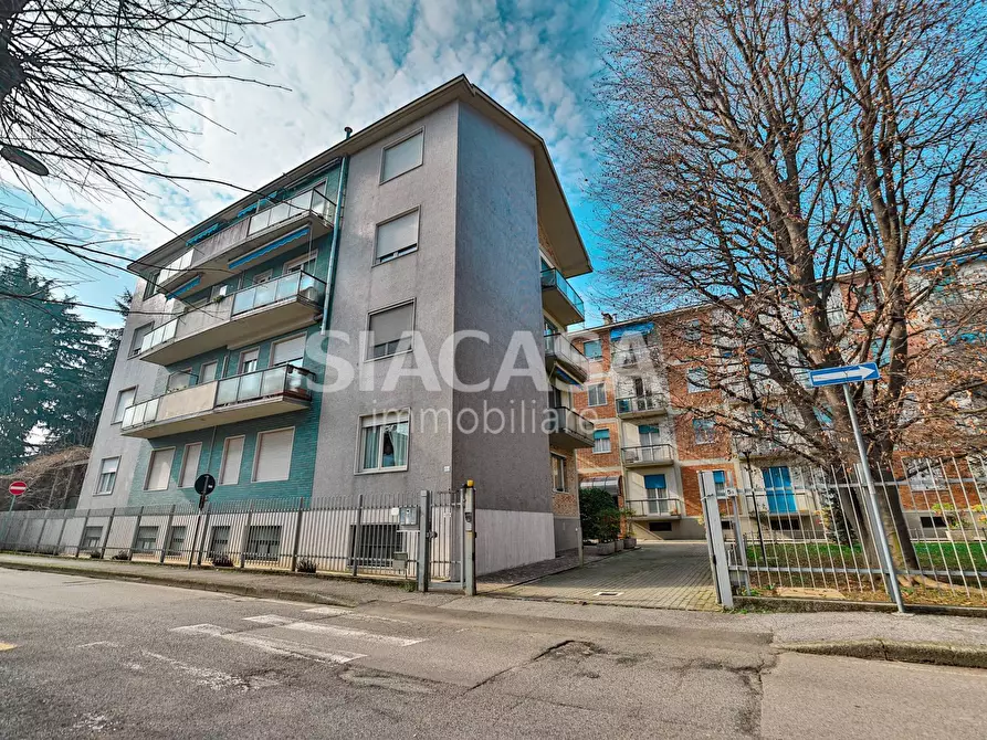 Immagine 16 di Appartamento in vendita  in Via Salvatore Principato a Vimercate