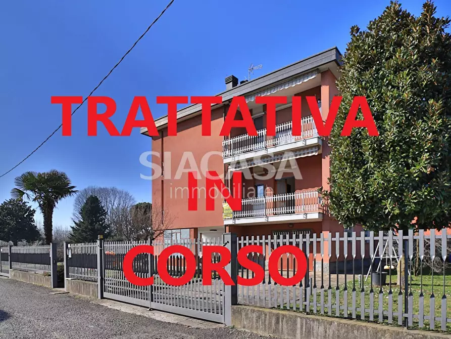 appartamento in vendita a Cornate d'Adda in zona Colnago