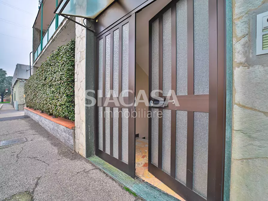 Immagine 4 di Ufficio in vendita  a Cologno Monzese