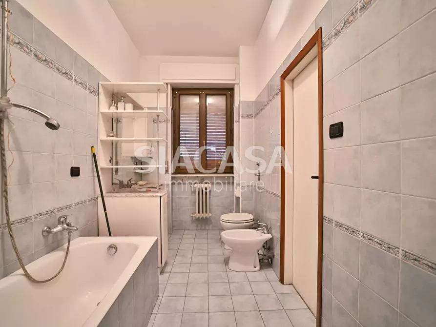 Immagine 7 di Ufficio in vendita  a Cologno Monzese