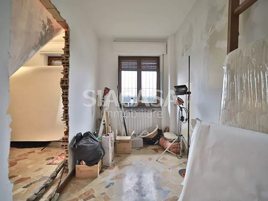 Immagine 12 di Ufficio in vendita  a Cologno Monzese