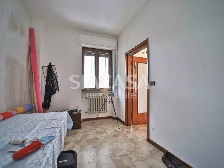 Immagine 13 di Ufficio in vendita  a Cologno Monzese