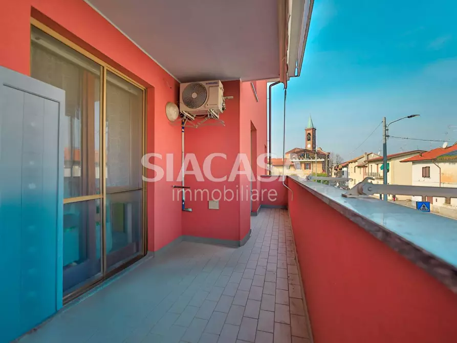 Immagine 20 di Appartamento in vendita  in Via San Bartolomeo a Bernareggio