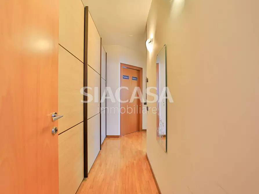 Immagine 23 di Appartamento in vendita  in Via San Bartolomeo a Bernareggio