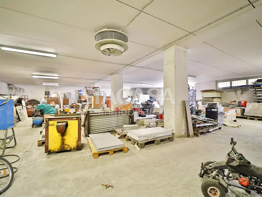 Immagine 18 di Capannone industriale in vendita  a Cologno Monzese