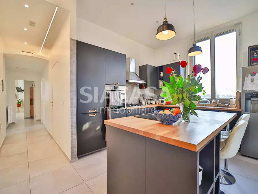 Immagine 29 di Capannone industriale in vendita  a Cologno Monzese