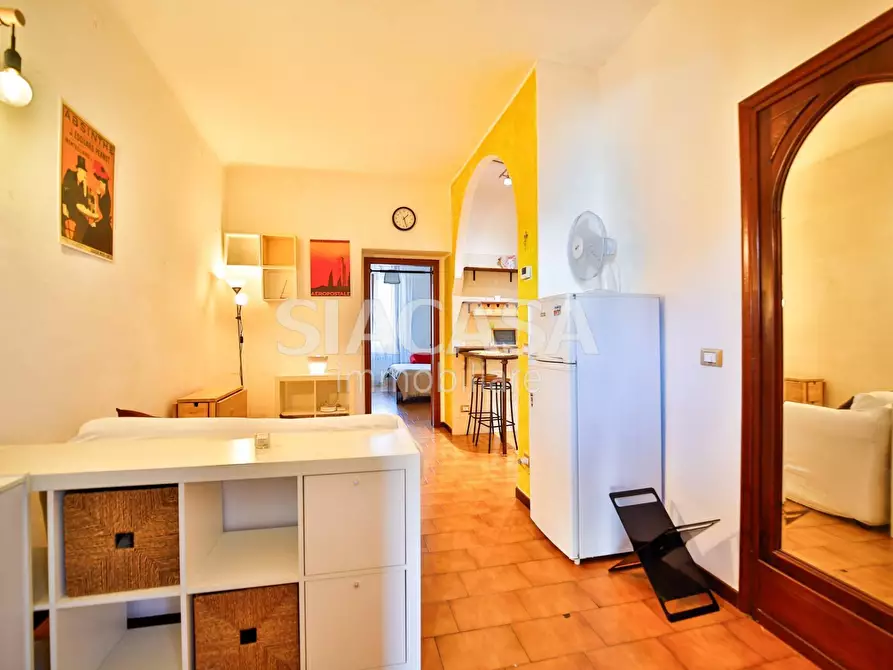 Immagine 4 di Appartamento in vendita  in Via Accademia a Milano