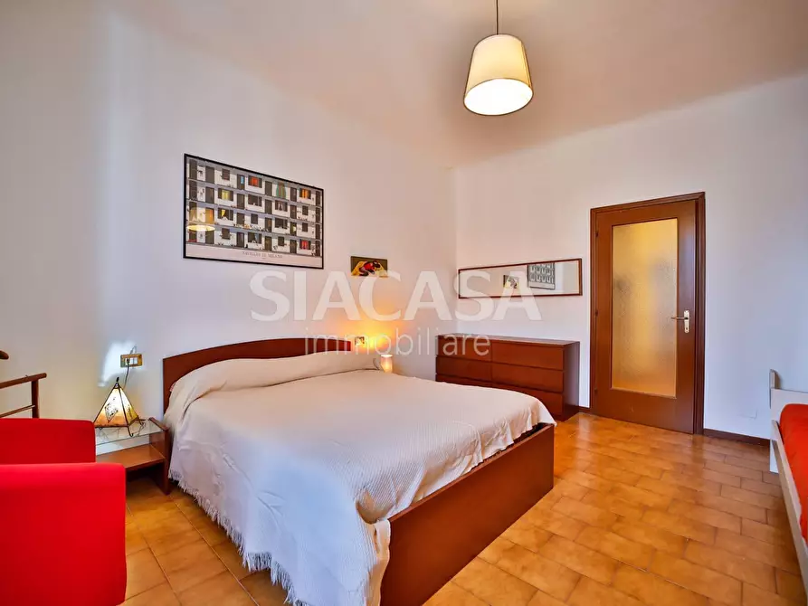 Immagine 10 di Appartamento in vendita  in Via Accademia a Milano