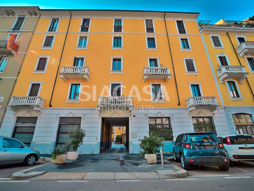Immagine 20 di Appartamento in vendita  in Via Accademia a Milano