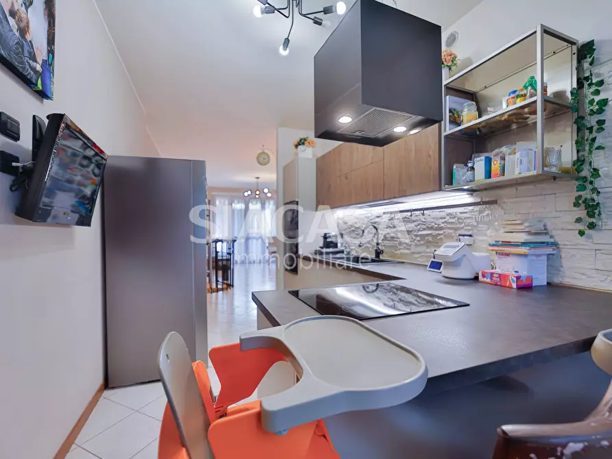 Immagine 10 di Appartamento in vendita  in Via Della Cooperazione a Mezzago