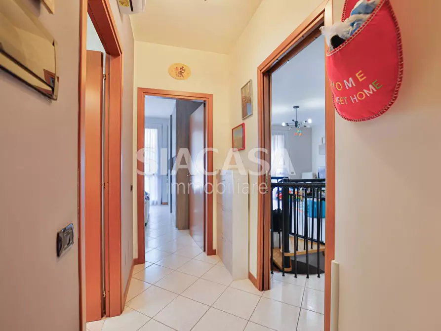 Immagine 14 di Appartamento in vendita  in Via Della Cooperazione a Mezzago