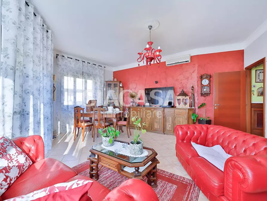 Immagine 2 di Appartamento in vendita  in Piazza Beretta a Sulbiate