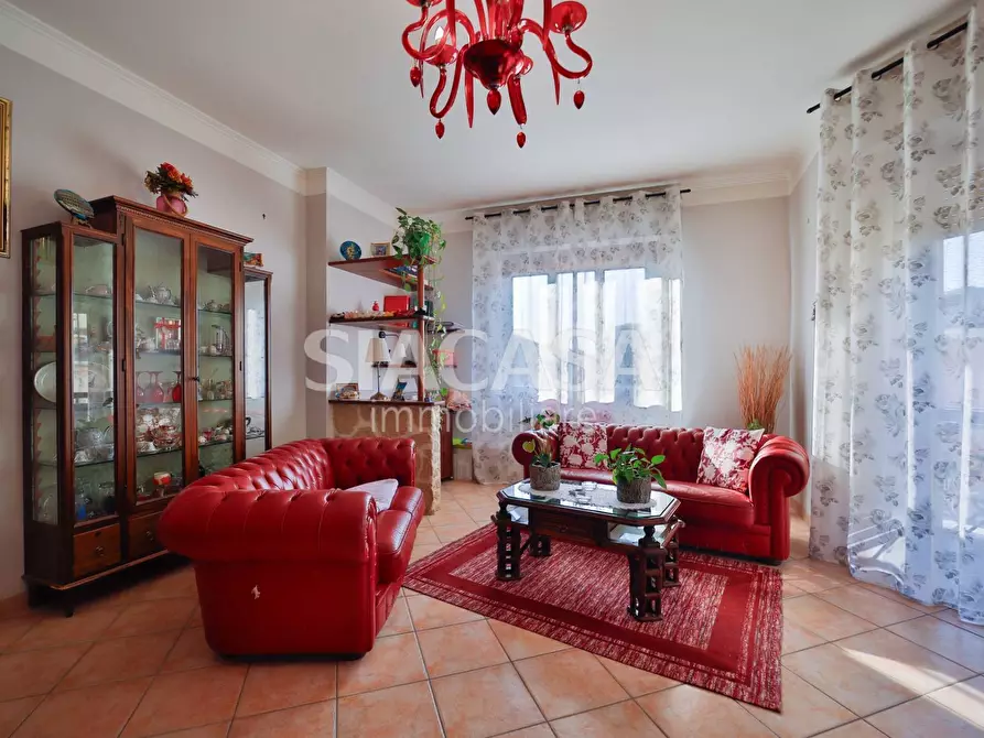 Immagine 5 di Appartamento in vendita  in Piazza Beretta a Sulbiate