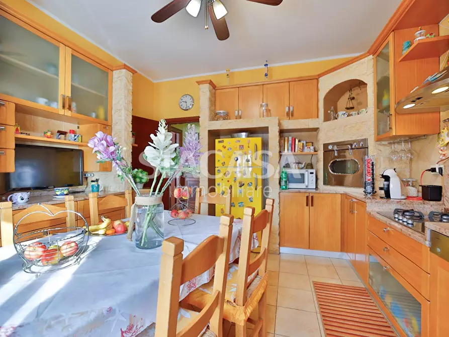 Immagine 11 di Appartamento in vendita  in Piazza Beretta a Sulbiate